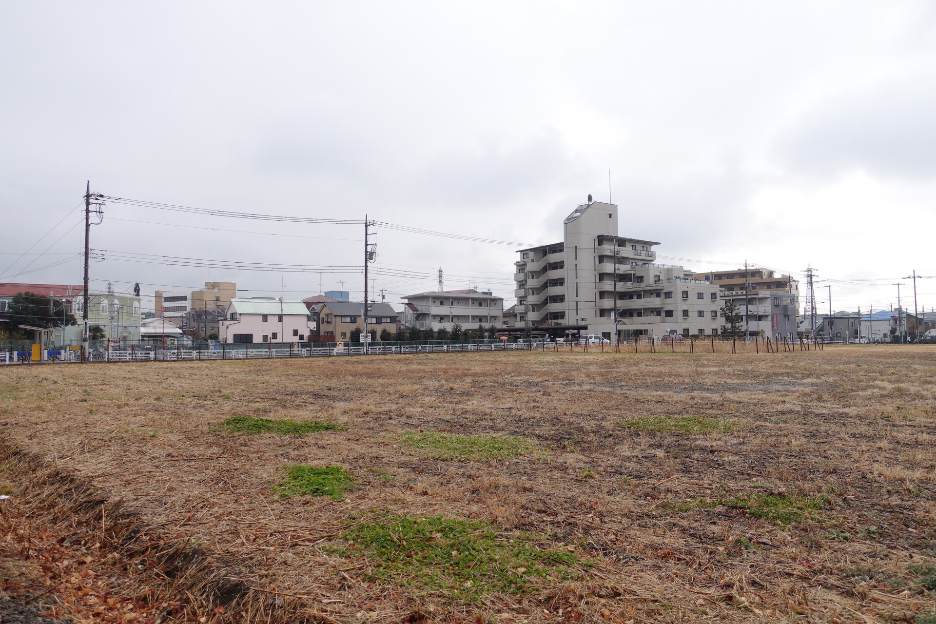 土地を賃貸に出す